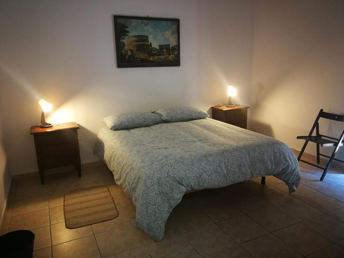 Mary Rose Bed and Breakfast Castel Volturno Exteriör bild